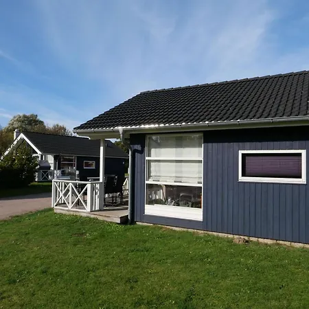 Nordisches Haus Mit Sauna Und Kamin Гросенброде
